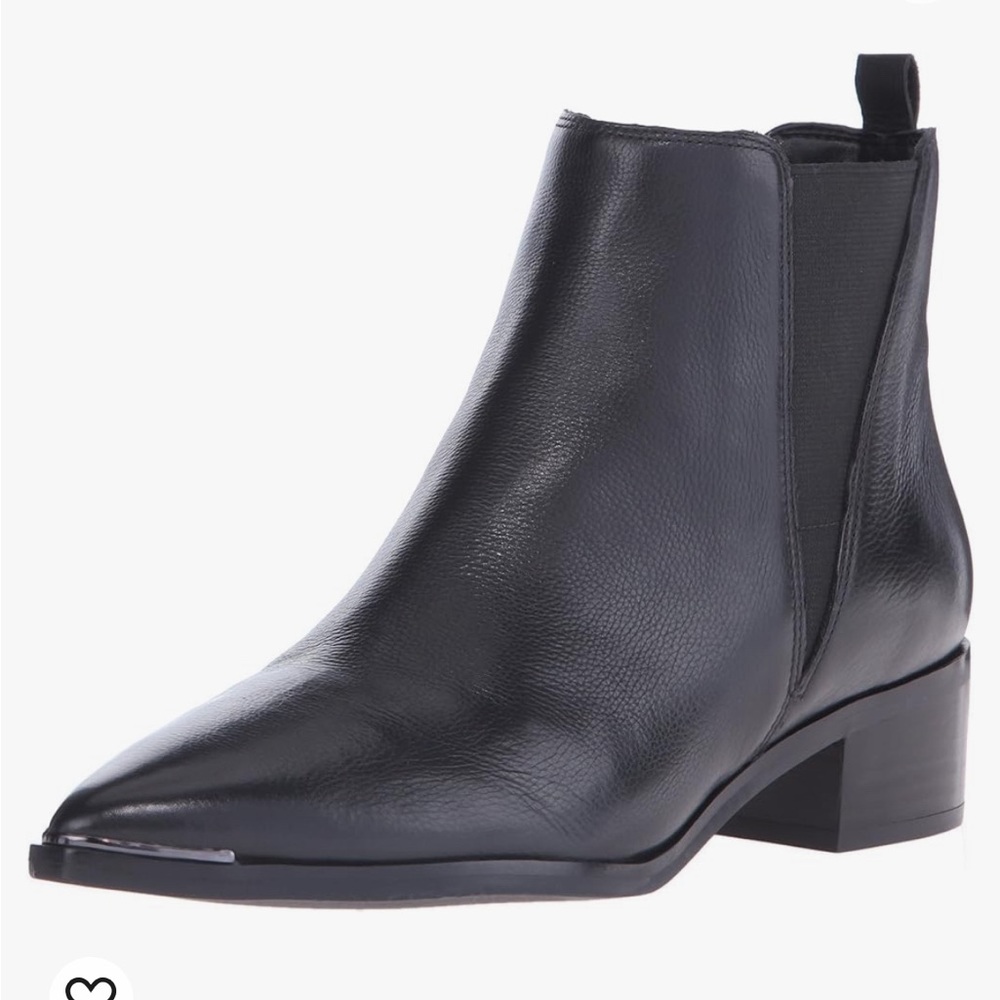 Marc Fisher Yale boots